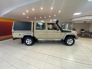Toyota Land Cruiser 79 4.5D-4D V8 double cab LX - Image 3