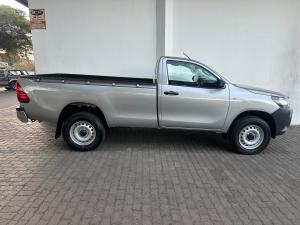 Toyota Hilux 2.4GD-6 4x4 SR - Image 3