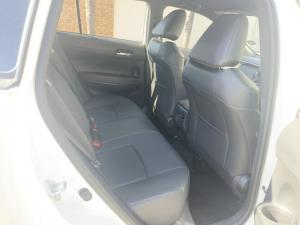 Toyota Corolla Cross 1.8 XS - Image 18