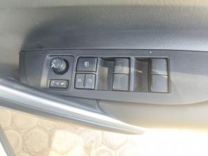 Toyota Corolla Cross 1.8 XS - Image 28