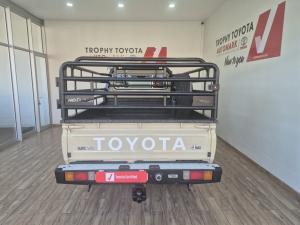 Toyota Land Cruiser 79 4.5D-4D V8 single cab LX - Image 5