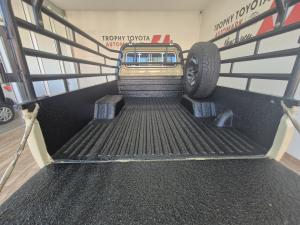 Toyota Land Cruiser 79 4.5D-4D V8 single cab LX - Image 13