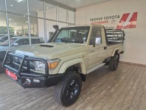 Toyota Land Cruiser 79 4.5D-4D V8 single cab LX - Image 14