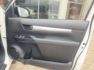 Toyota Hilux 2.0 single cab S (aircon) - Image 23