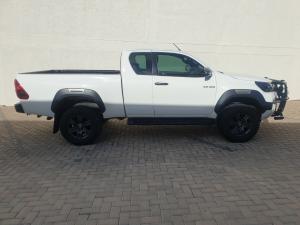 Toyota Hilux 2.8GD-6 Xtra cab 4x4 Legend auto - Image 3