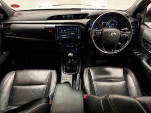 Toyota Hilux 2.8GD-6 double cab Legend manual - Image 6