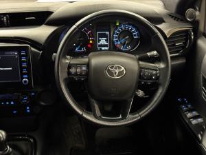 Toyota Hilux 2.8GD-6 double cab Legend manual - Image 8
