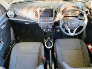 Toyota Vitz 1.0 XR manual - Image 6