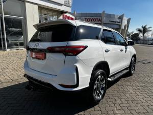 Toyota Fortuner 2.8GD-6 4x4 auto - Image 2