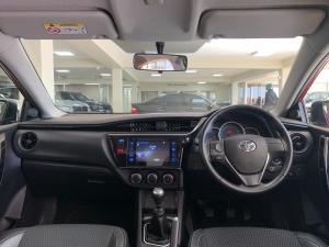 Toyota Corolla Quest 1.8 Prestige auto - Image 6
