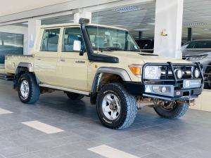 Toyota Land Cruiser 79 4.5D-4D V8 double cab LX - Image 1