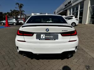 BMW 3 Series 330i M Sport - Image 6