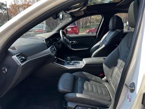 BMW 3 Series 330i M Sport - Image 9