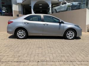 Toyota Corolla Quest 1.8 Exclusive auto - Image 3
