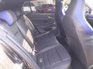 Volkswagen Golf R - Image 15