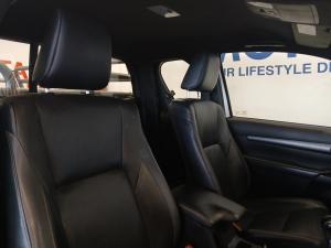 Toyota Hilux 2.8GD-6 Xtra cab 4x4 Legend manual - Image 13