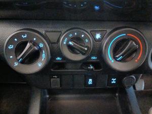 Toyota Hilux 2.4GD-6 Xtra cab SRX - Image 16