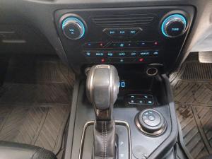 Ford Everest 2.0Bi-Turbo 4WD Limited - Image 15