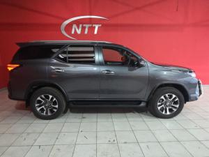 Toyota Fortuner 2.8 GD-6 4X4 VX automatic - Image 3