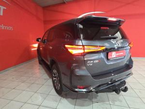 Toyota Fortuner 2.8 GD-6 4X4 VX automatic - Image 9