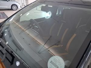 Renault Kwid 1.0 Climber 5-Door AMT - Image 14