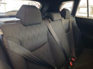 Toyota Corolla Cross 1.8 Xi - Image 20