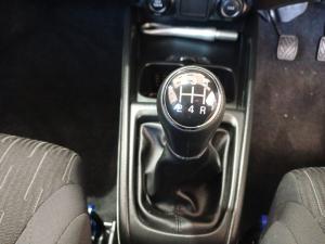 Toyota Rumion 1.5 SX - Image 13