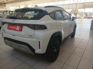 Toyota Starlet Cross 1.5Xs - Image 2
