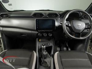 Nissan Magnite Kuro 1.0T - Image 6