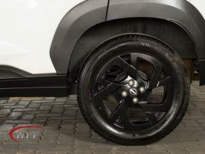 Nissan Magnite Kuro 1.0T - Image 9