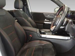 Mercedes-Benz GLB GLB220d 4Matic Progressive - Image 14