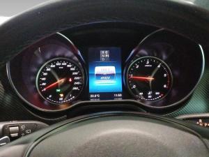 Mercedes-Benz V-Class V300d Exclusive - Image 12