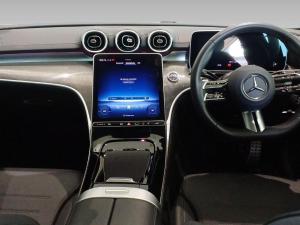 Mercedes-Benz C-Class C200 Avantgarde - Image 10