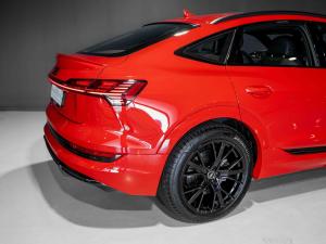 Audi e-tron Sportback 55 quattro S line - Image 12