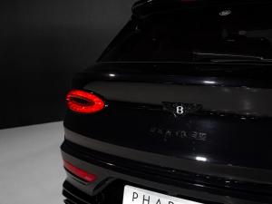 Bentley Bentayga V8 - Image 19