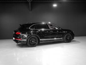 Bentley Bentayga V8 - Image 2