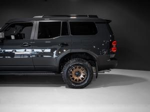 Toyota Land Cruiser Prado 2.8GD VX-R - Image 21