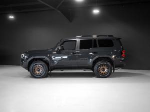 Toyota Land Cruiser Prado 2.8GD VX-R - Image 4