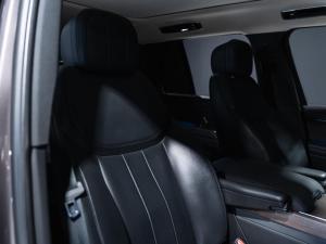 Land Rover Range Rover D350 HSE - Image 9