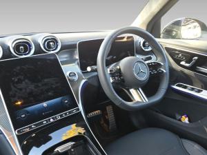 Mercedes-Benz GLC GLC220d 4Matic Avantgarde - Image 6