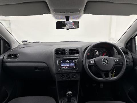 Image Volkswagen Polo Vivo hatch 1.4 Comfortline