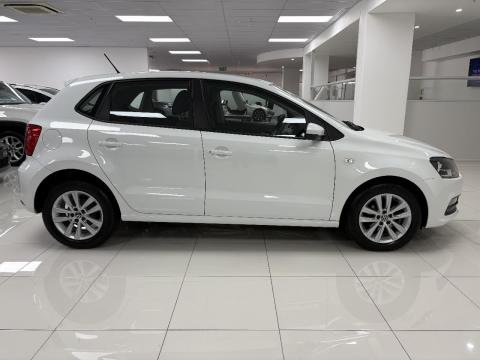 Image Volkswagen Polo Vivo hatch 1.4 Comfortline