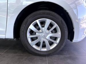 Renault Sandero 66kW turbo Expression (aircon) - Image 5