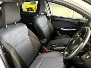 Toyota Starlet 1.4 XR auto - Image 11