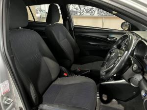 Toyota Yaris 5-door 1.0 XS - Image 10