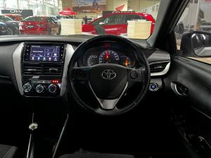 Toyota Yaris 5-door 1.0 XS - Image 7