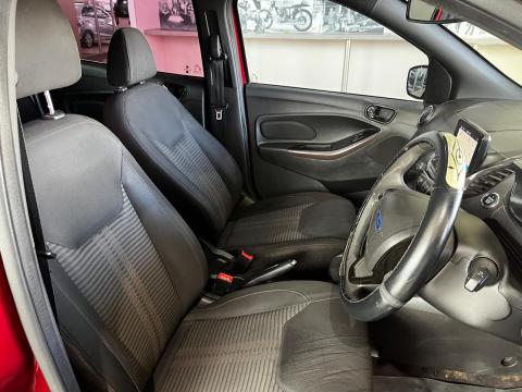 Image Ford Figo Freestyle 1.5 Titanium