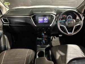 Isuzu D-Max 3.0TD double cab LS 4x4 auto - Image 9