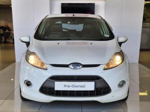 Ford Fiesta 3-door 1.6 Titanium - Image 2