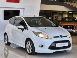 Ford Fiesta 3-door 1.6 Titanium - Image 6